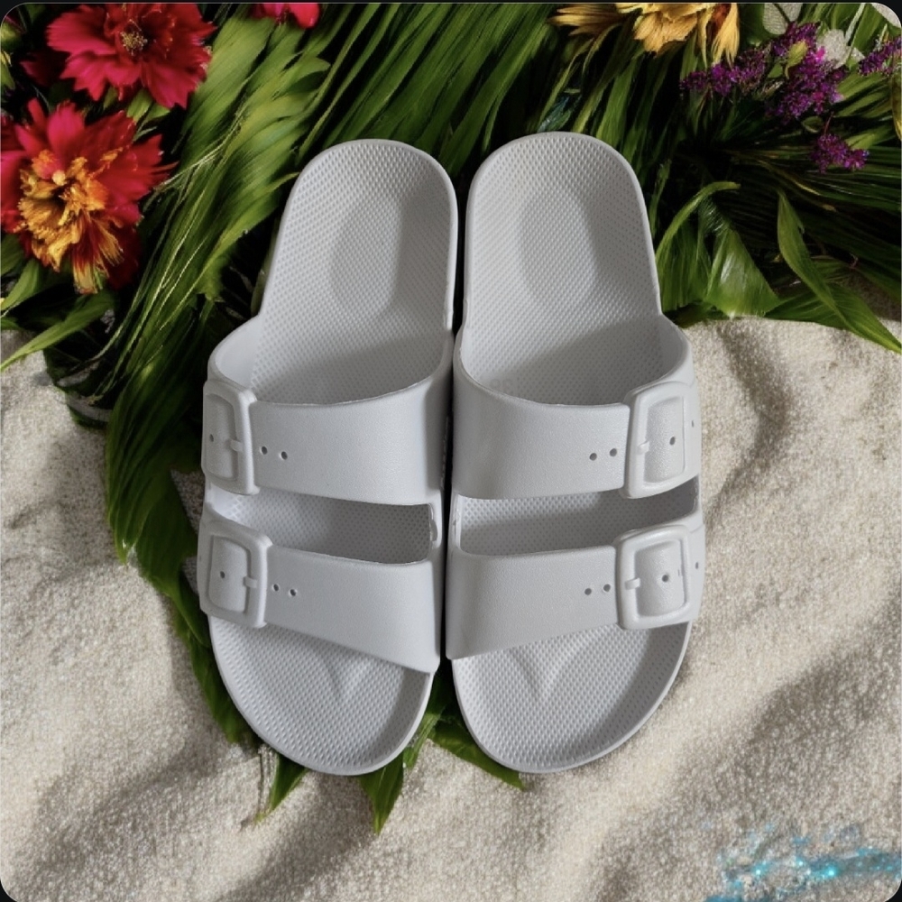 Freedom Moses Slides White Size 37/38